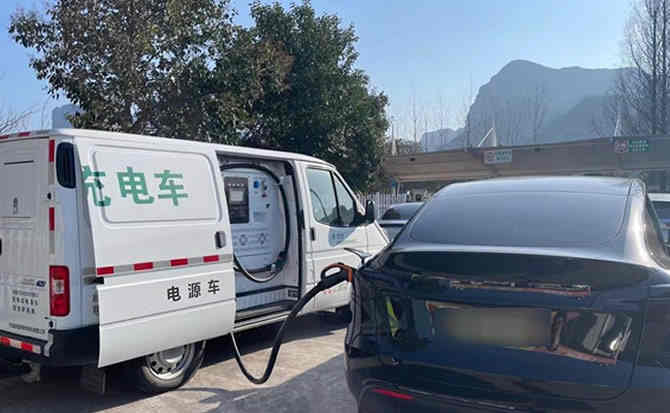 慈利汽车搭电